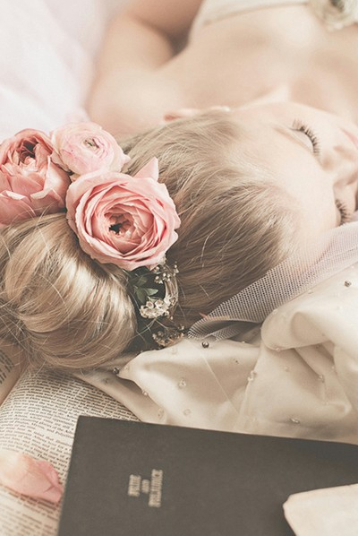 hair, bun and girl