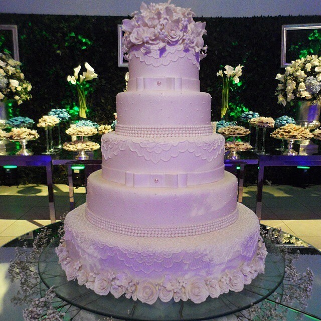 bridecake, flowers, inspiration and decor
