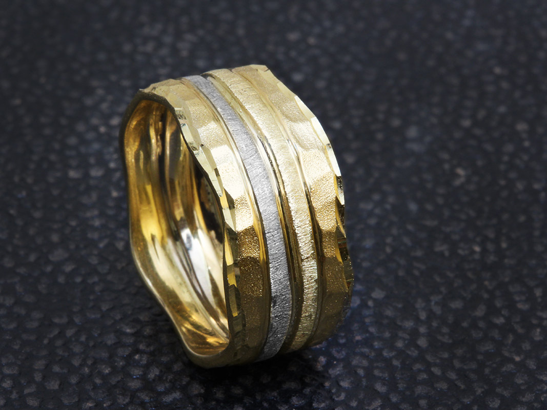gold ring, look, silly shiny diamonds and two tone ring