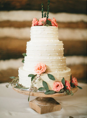 rustic wedding cake