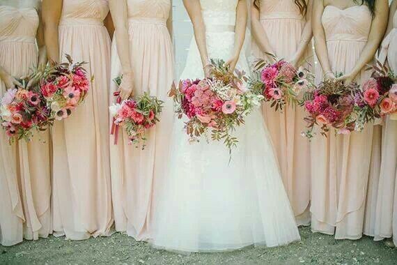 wedding bouquets and matching bouquets