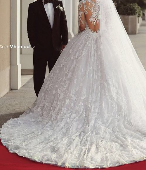 vail, white, lace and long