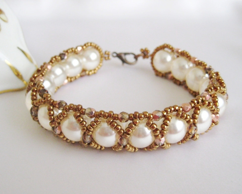 crystal pearl bracelet, bridesmaids bracelet, wedding jewelry and bridal jewelry
