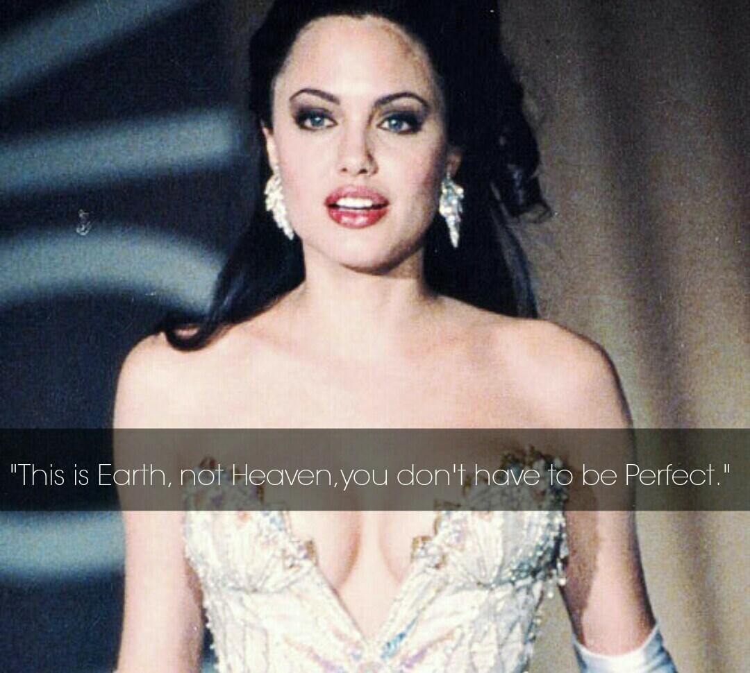 runway, quoest, movie and dress