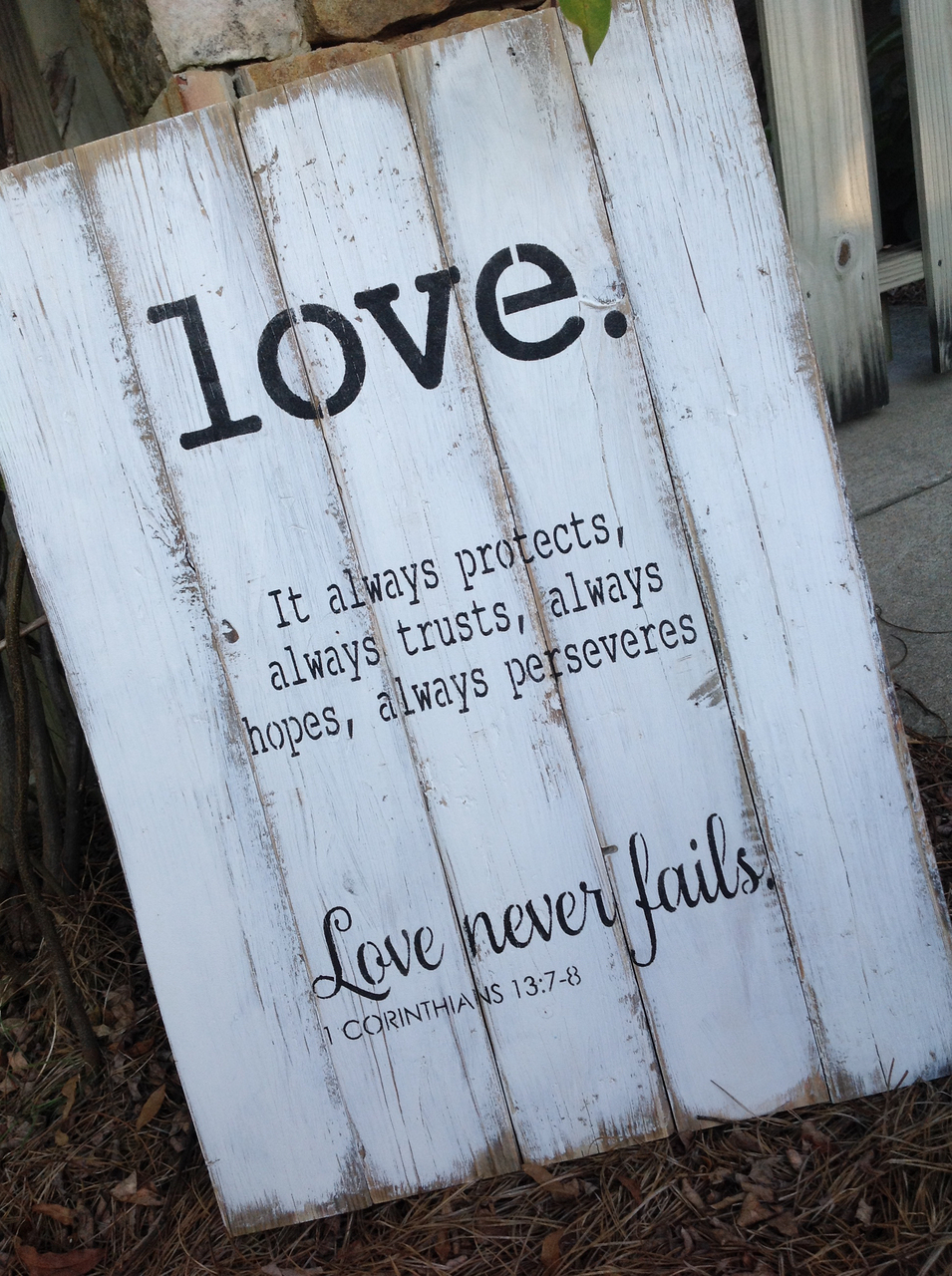 higgihouse, wedding sign, love sign and pallet sign