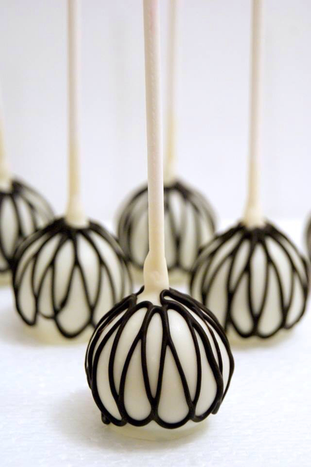 pops, cakepops, wedding pops and black&white