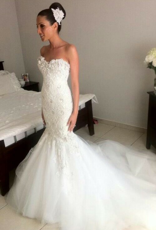 dress, fitness, lips and tan