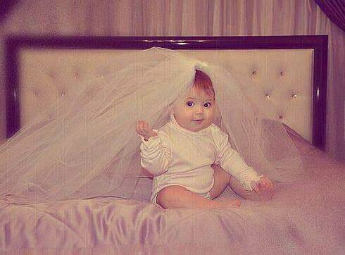 cute, cuddly and little bride