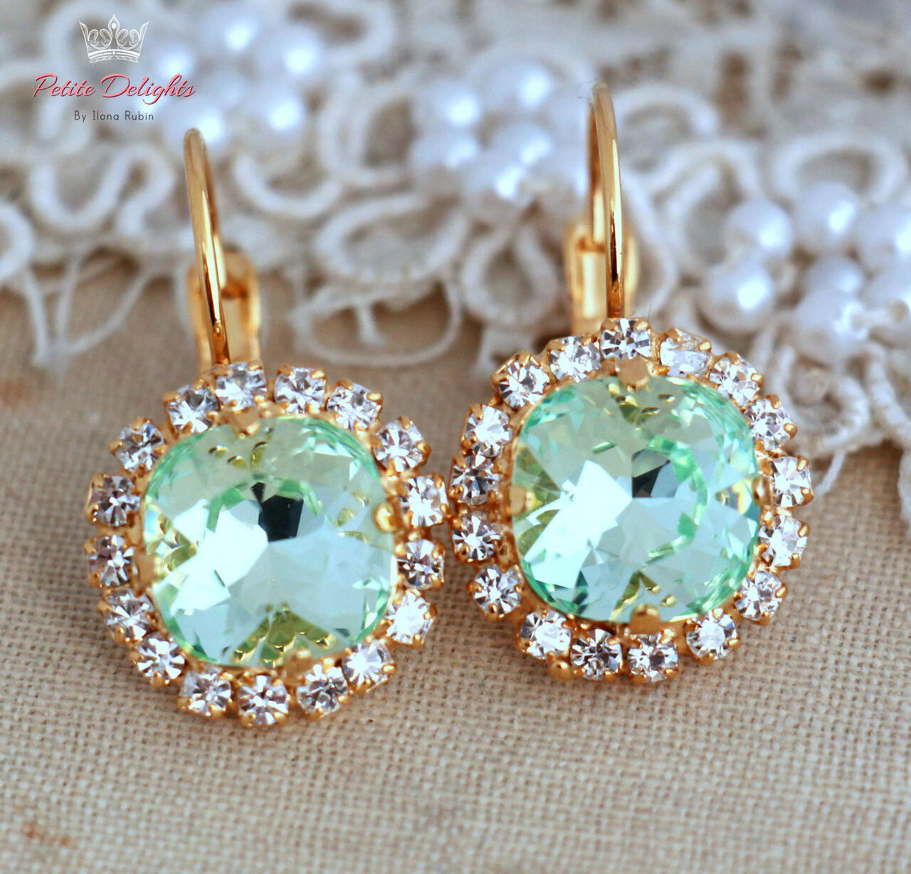 vintage style, jewelry, christmas gift and mint