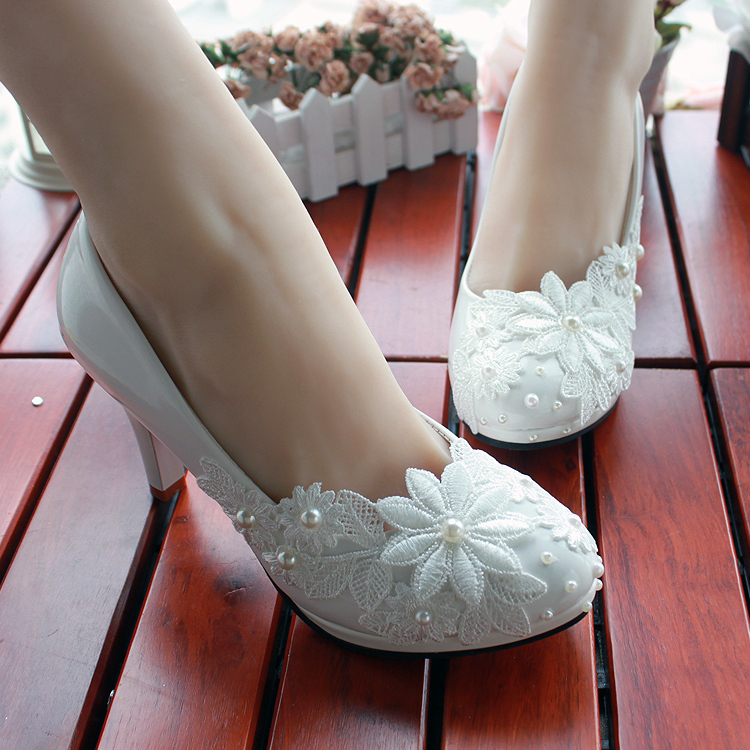 lace wedding shoes, flower wedding shoes and chic wedding shoes