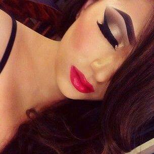 beauty, make up and love it