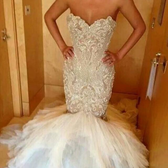 fish tail, lace and bride