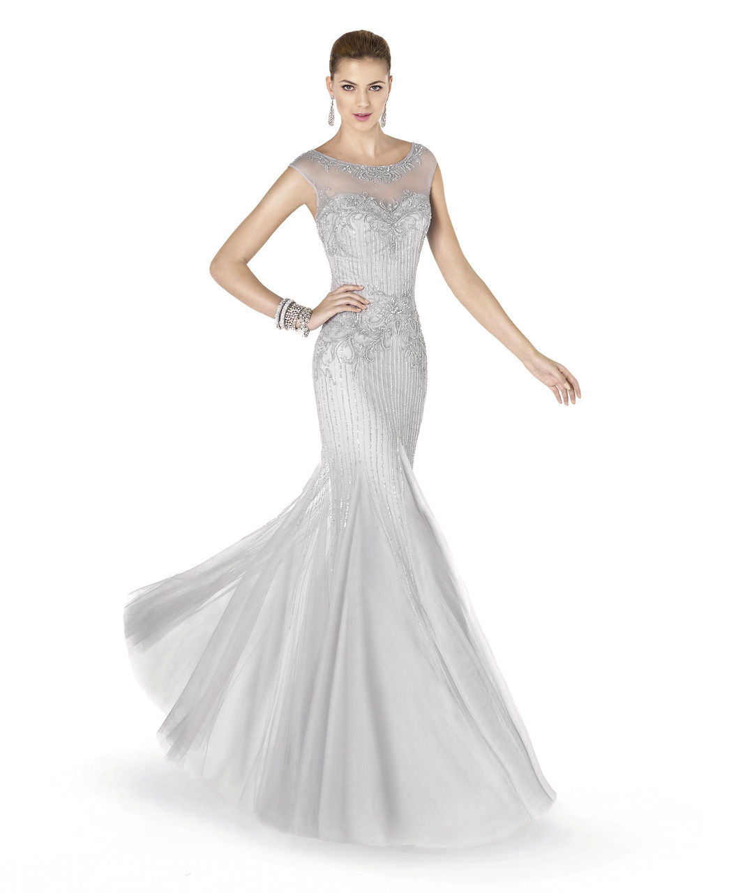 Pronovias, wedding dresses, flowers and white