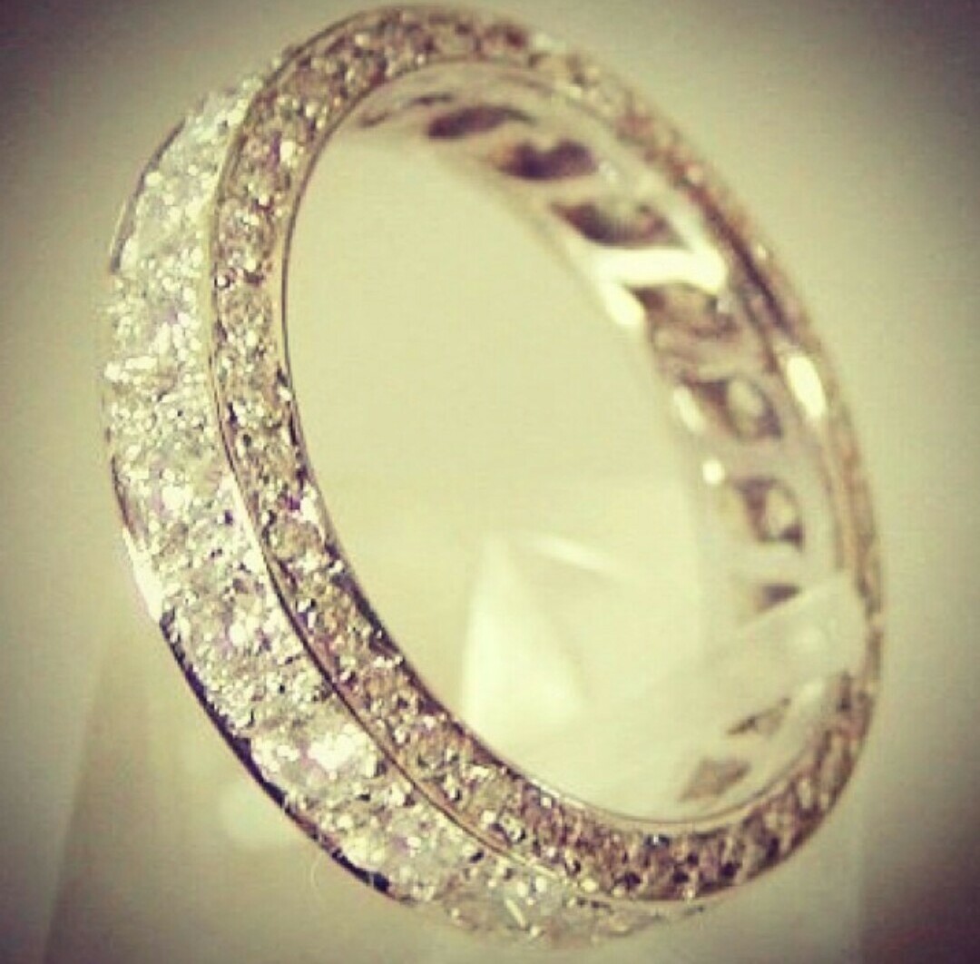 ring, flat, diamond and accessories