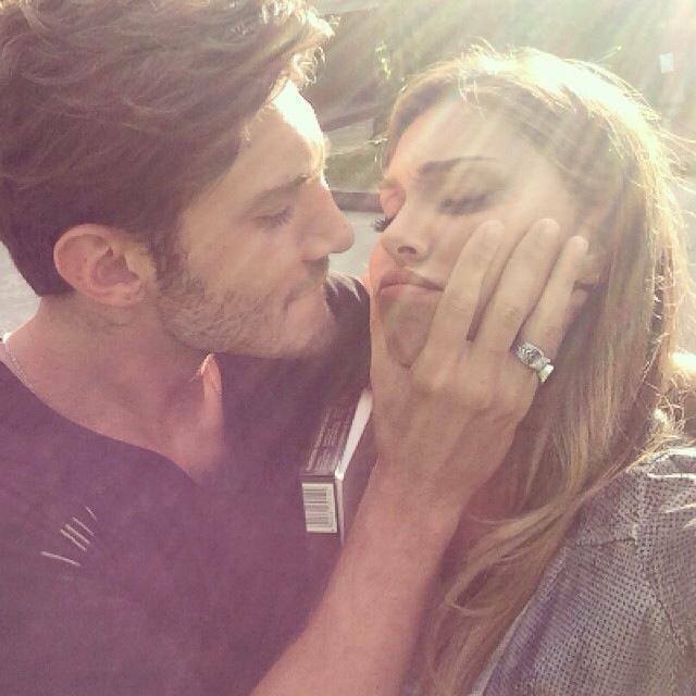 hair, kiss, couple and stefano de martino