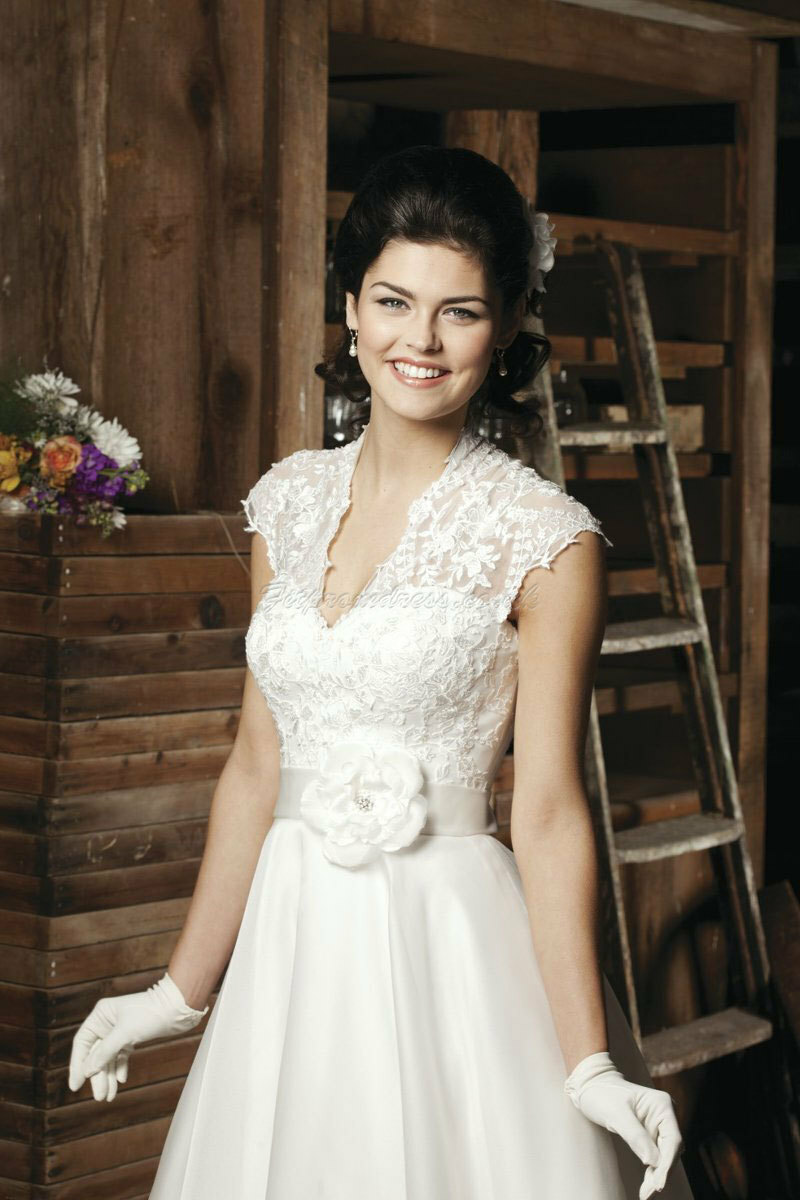 fashion, empire, sweetheart and sleeveless