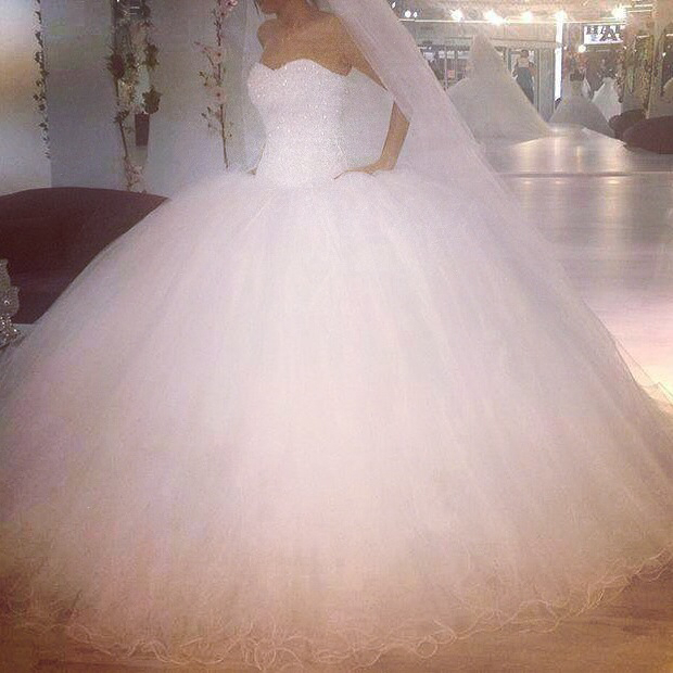 fashion, beautiful, weddingdress and girl