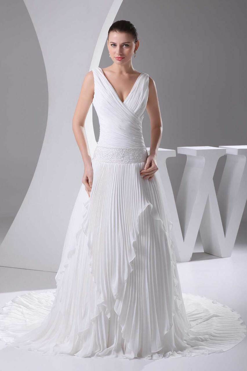 ruching, wedding dress, wedding gown and court train