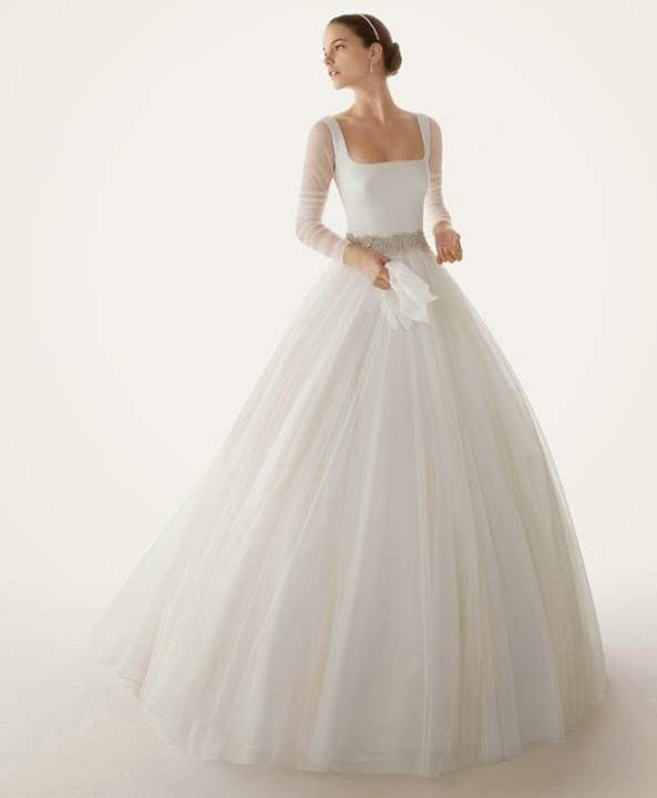 wedding dress, white and embroidery