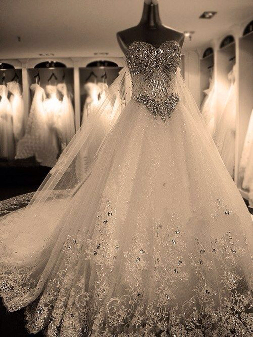 fashion and weddingdress