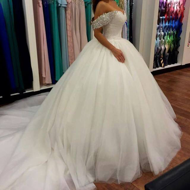 mariage, robe blanche and girl