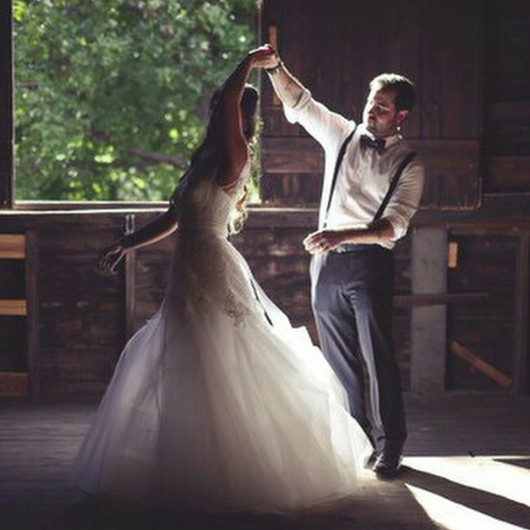 bride, groom, romantic and dance