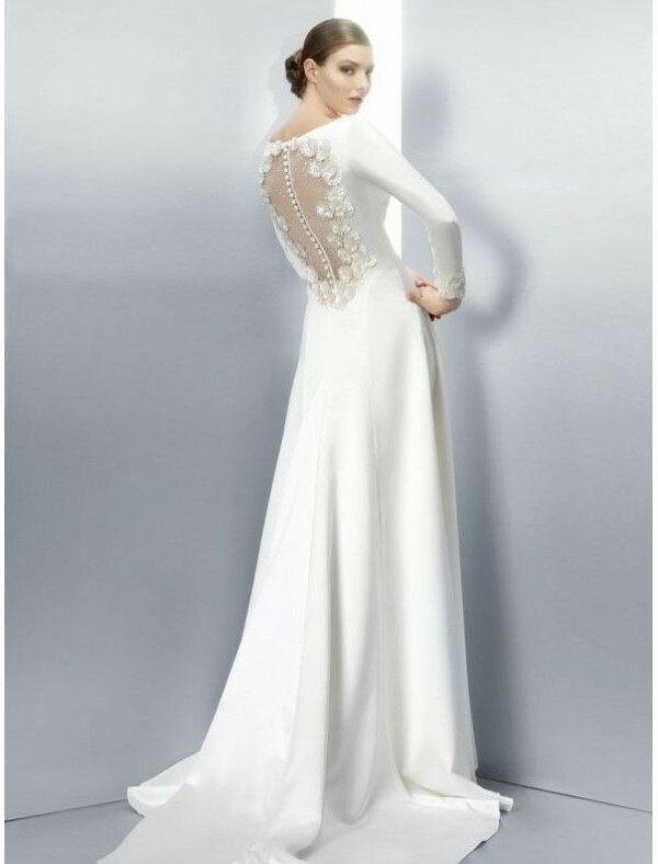 wedding dresses and fashion