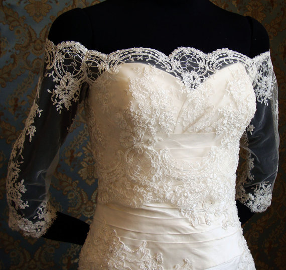 pretty, italian, girl and lace