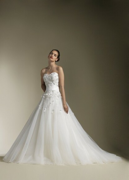 _lê_, casamento and wedding dress
