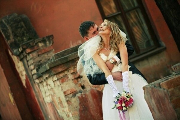 love, wedding dress and girl