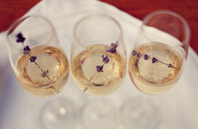 wedding decoration drink, drink and flower