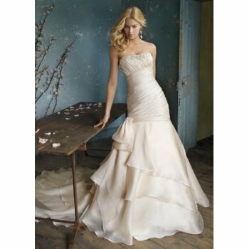 dress, beautiful dress and wedding dress