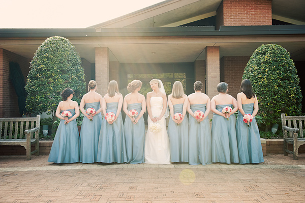 pink bouquet, blue and dress