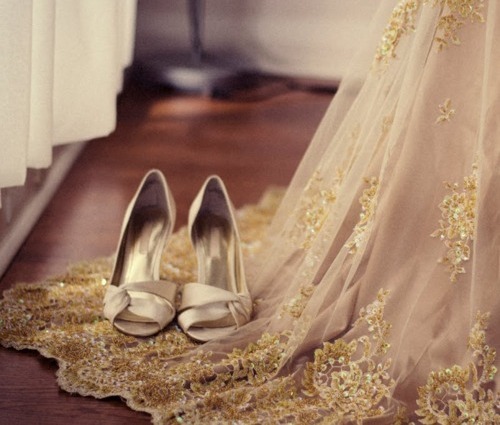 weddingdress, pumps and bridal