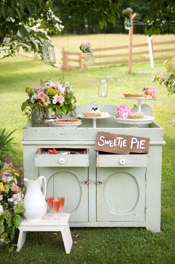 shabby chic, sweetie pie, rustic and mason jars