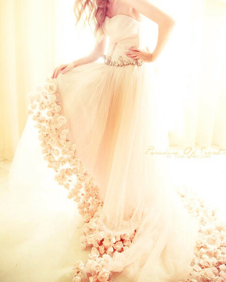 blonde, lace wedding dress, wedding dress and rose