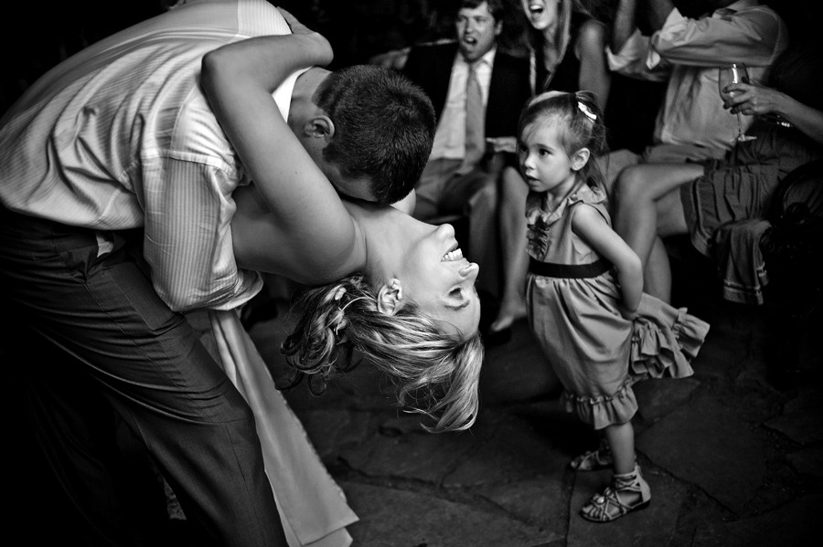 groom, bride, first dance and photography