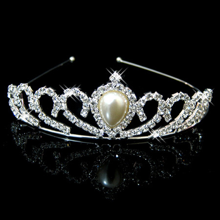 wedding tiara, wedding accessories and bridal tiara