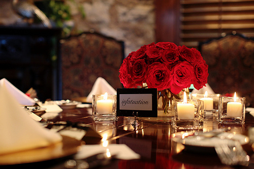 resturant, dinner and red