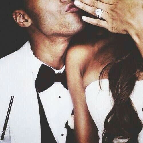 boy, brown hair, kiss and girlfriend