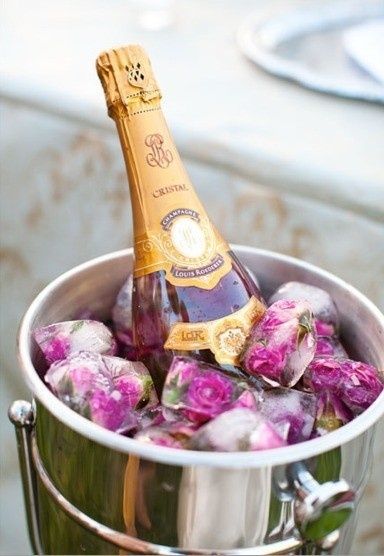 romentic, rose and champagne