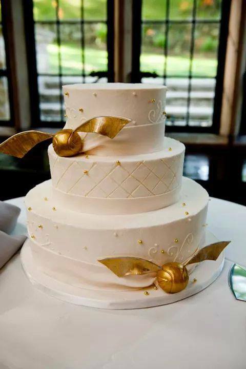 cake, hogwarts, white and quidditch