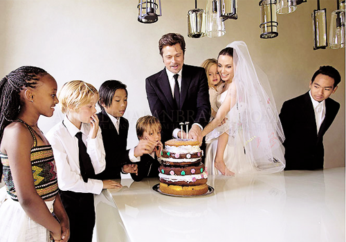 angelina, brad and kids