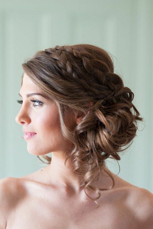 bride, hairstyle, tresses and recogido