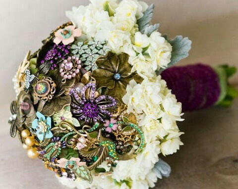 diy, brooches and flowers