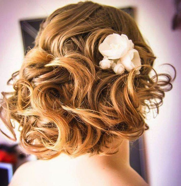 long and dark hair, curling hairstyles, bridal hairstyle and wedding dresses