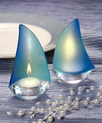 fashioncraft, stylish sailboat design and wedding favors