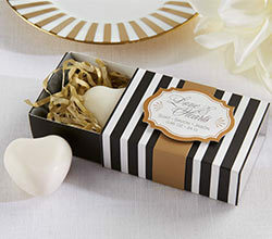 bridal shower, chic favors and party favors