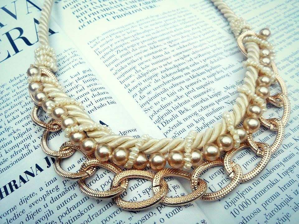 fashion, statementnecklaces, pearlnecklace and bridalnecklace