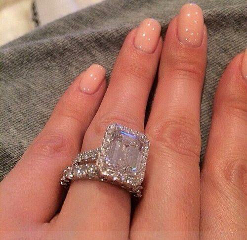 set, ring, huge and diamonds